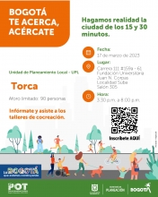 Personas realizando diferentes actividades en espacios rodeados de árboles.