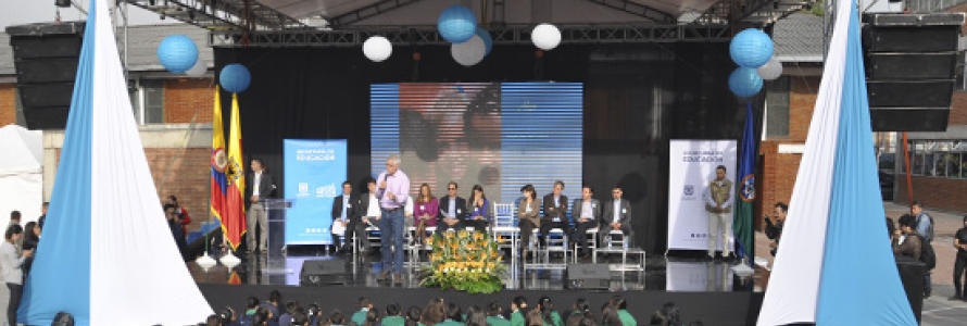 Andrés Ortiz Gómez en Fiesta de Bienvenida al Colegio