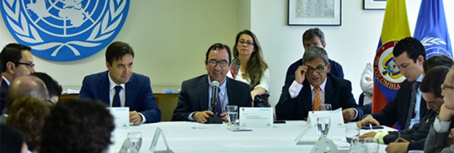 Secretario Distrital de Planeación Andrés Ortíz Gómez en mesa de trabajo con entidades del orden nacional y distrital