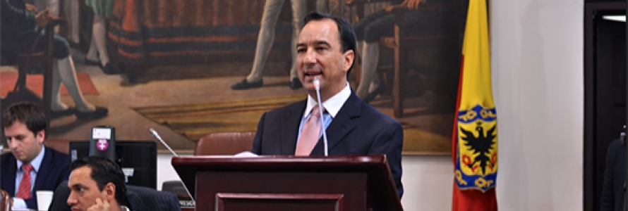  Secretario Distrital de Planeación Andrés Ortiz Gómez presenta el proyecto del Plan de Desarrollo ‘Bogotá Mejor para Todos’ en el Concejo de Bogotá