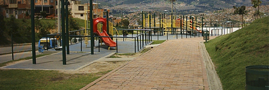 Parque infantil de un barrio de Ciudad Bolívar