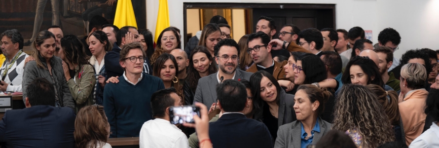 Secretario distrital de planeación, Miguel Silva y funcionarios en el primer debate de la Comisión del Plan en el Concejo de Bogotá